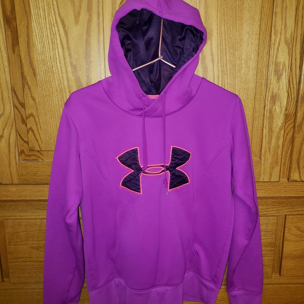 Like new UA Storm Hoodie
